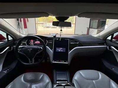 Tesla Model S 2015, 125000 км, за 13112.38 USD - фото 6
