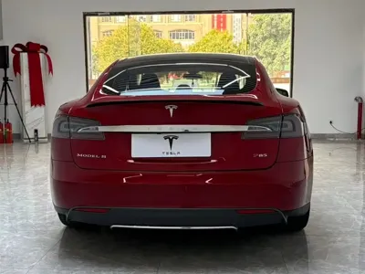 Tesla Model S 2015, 125000 км, за 13112.38 USD - фото 8
