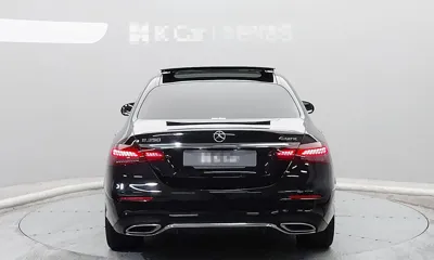 Mercedes-Benz E-Class 2022, 44418 км, за 30983.33 USD