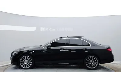 Mercedes-Benz E-Class 2022, 44418 км, за 30983.33 USD