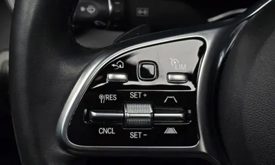 Mercedes-Benz GLC-Class 2023, 31578 км, за 34784.04 USD - фото 14