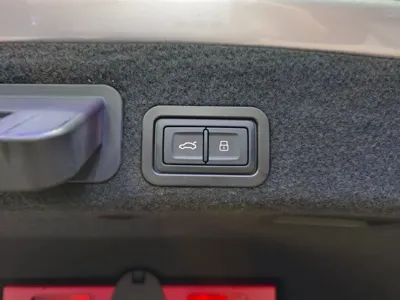 Audi A6 2017, 110000 км, за 11395.45 USD - фото 20