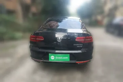 Volkswagen Magotan 2017, 111199 км, за 8953 USD
