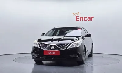 Hyundai Grandeur 2014, 159426 км, за 3509.93 USD