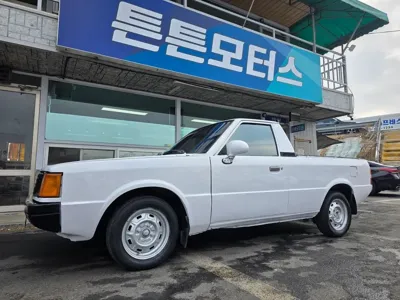 Hyundai Pony · 1984 год