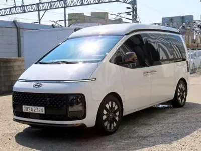 Hyundai Staria · 2024 год