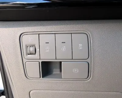 Hyundai Staria 2024, 26000 км, за 28876.2 USD - фото 16