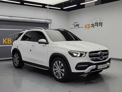 Mercedes-Benz GLE-Class 2021, 146664 км, за 27296.43 USD