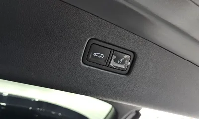 Genesis GV70 2022, 48999 км, за 24788.49 USD - фото 20