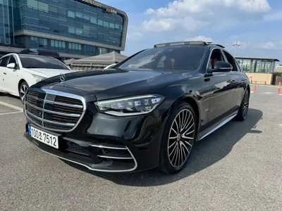 Mercedes-Benz S-Class 2022, 88000 км, за 46527.71 USD