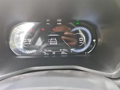 Geely Emgrand 2024, 15000 км, за 5893.7 USD - фото 14