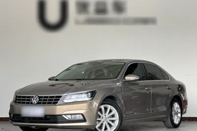 Volkswagen Passat · 2017 год