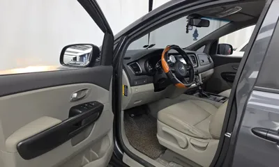 Kia Canival 2018, 77198 км, за 6170.41 USD - фото 10