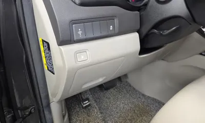 Kia Canival 2018, 77198 км, за 6170.41 USD - фото 28