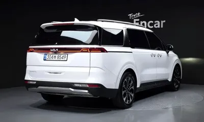 Kia Canival 2023, 47025 км, за 20907.18 USD
