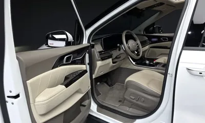 Kia Canival 2023, 47025 км, за 20907.18 USD - фото 10