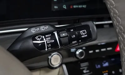 Kia Canival 2023, 47025 км, за 20907.18 USD - фото 28