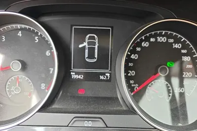 Volkswagen Golf 2019, 19900 км, за 10184 USD - фото 14
