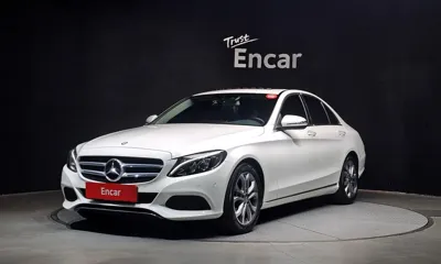 Mercedes-Benz C-Class · 2016 год