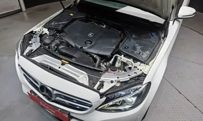 Mercedes-Benz C-Class 2016, 57992 км, за 10326.23 USD - фото 6