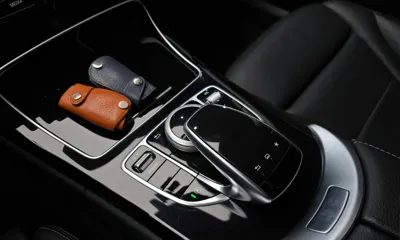 Mercedes-Benz C-Class 2016, 57992 км, за 10326.23 USD - фото 17