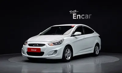 Hyundai Accent · 2011 год