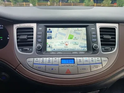 Hyundai Genesis