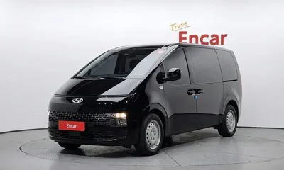 Hyundai Staria · 2022 год