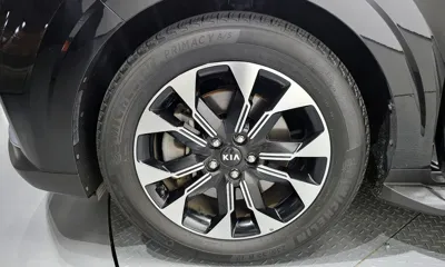 Kia Canival 2021, 94359 км, за 18244.33 USD