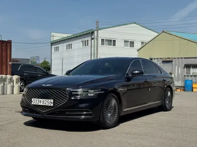 Genesis G90 · 2020 год