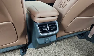 Hyundai Grandeur 2025, 8549 км, за 24920.69 USD - фото 31