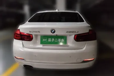 BMW 3 Series 2019, 42900 км, за 14789 USD