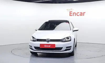 Volkswagen Golf 2015, 92932 км, за 6953.64 USD