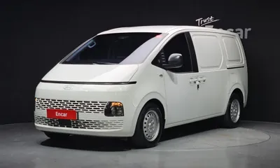 Hyundai Staria · 2025 год