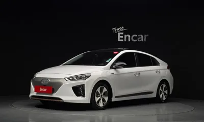 Hyundai Ioniq · 2017 год