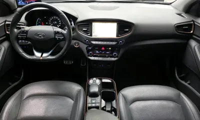 Hyundai Ioniq 2017, 152692 км, за 6892.48 USD - фото 7