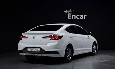Hyundai Avante 2020, 189174 км, за 4465.16 USD