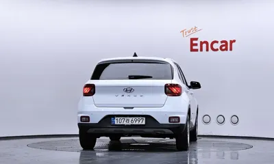Hyundai Venue 2022, 45960 км, за 10856.14 USD