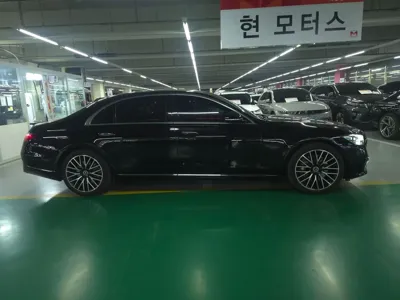 Mercedes-Benz S-Class 2024, 21500 км, за 108310.36 USD - фото 8