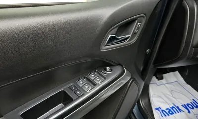 ChevroletGMDaewoo Colorado 2020, 88409 км, за 12913.9 USD - фото 14