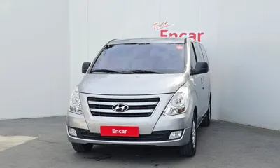 Hyundai Starex 2017, 48118 км, за 9051.87 USD