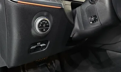 Mercedes-Benz C-Class 2023, 37679 км, за 23446.27 USD - фото 27