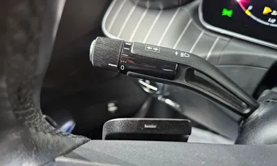 Mercedes-Benz C-Class 2023, 37679 км, за 23446.27 USD - фото 29