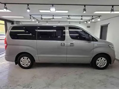 Hyundai Starex 2019, 126716 км, за 9833.27 USD