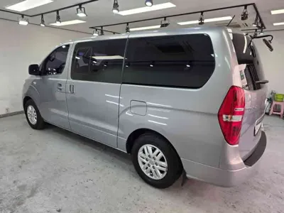 Hyundai Starex 2019, 126716 км, за 9833.27 USD - фото 7