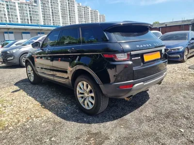 Land Rover Range Rover Evoque 2016, 158225 км, за 5724.7 USD