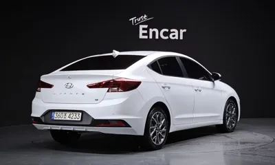 Hyundai Avante 2019, 179757 км, за 5667.76 USD