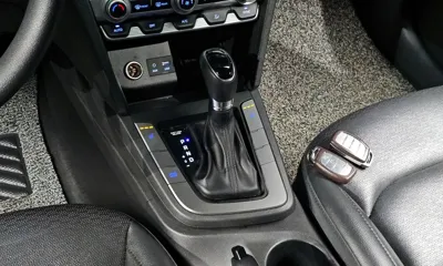 Hyundai Avante 2019, 179757 км, за 5667.76 USD - фото 9