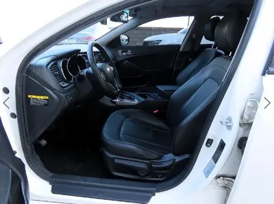 Kia K5 2011, 44104 км, за 3246.16 USD
