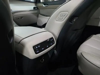 Hyundai Palisade 2022, 92296 км, за 17255.97 USD - фото 11